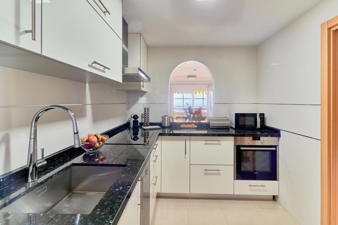 Neptuno Malaga Apartamento De Lujo رينكون ذي لا مْبيكتوري المظهر الخارجي الصورة