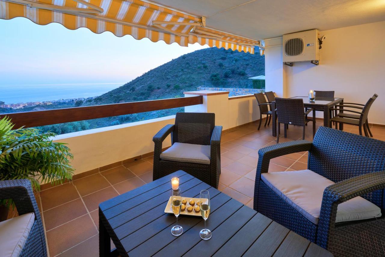 Neptuno Malaga Apartamento De Lujo رينكون ذي لا مْبيكتوري المظهر الخارجي الصورة