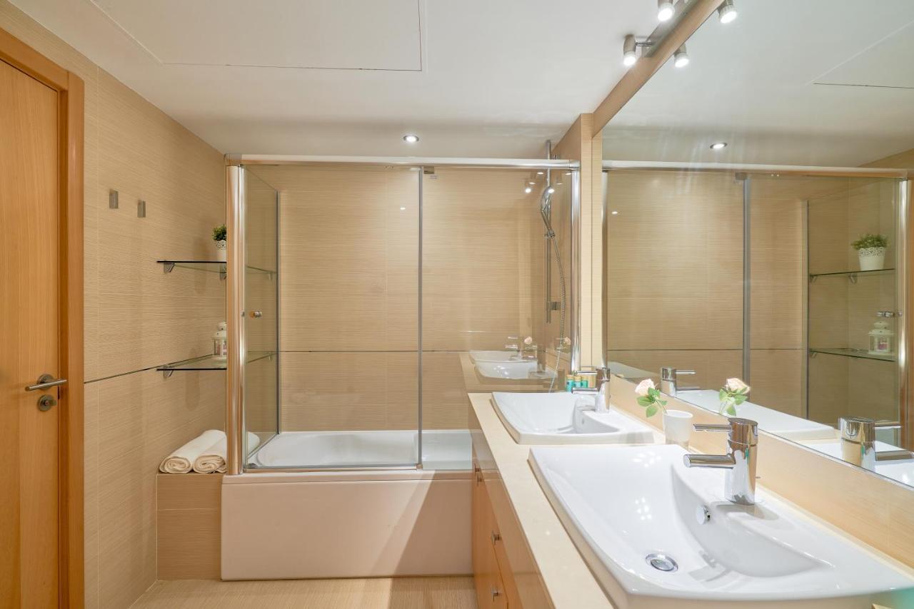 Neptuno Malaga Apartamento De Lujo رينكون ذي لا مْبيكتوري المظهر الخارجي الصورة