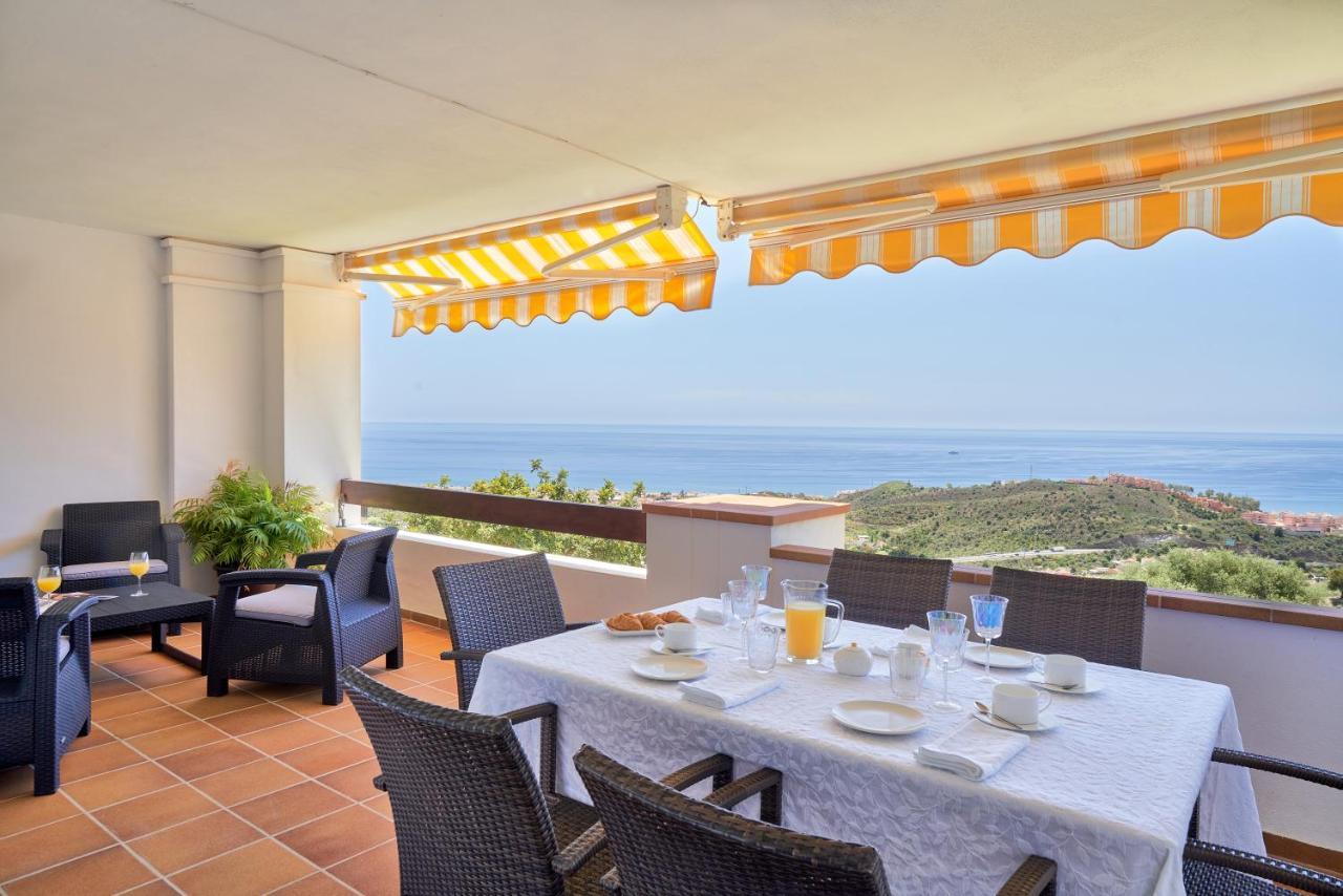 Neptuno Malaga Apartamento De Lujo رينكون ذي لا مْبيكتوري المظهر الخارجي الصورة